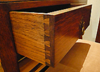 DOVETAIL JOINT