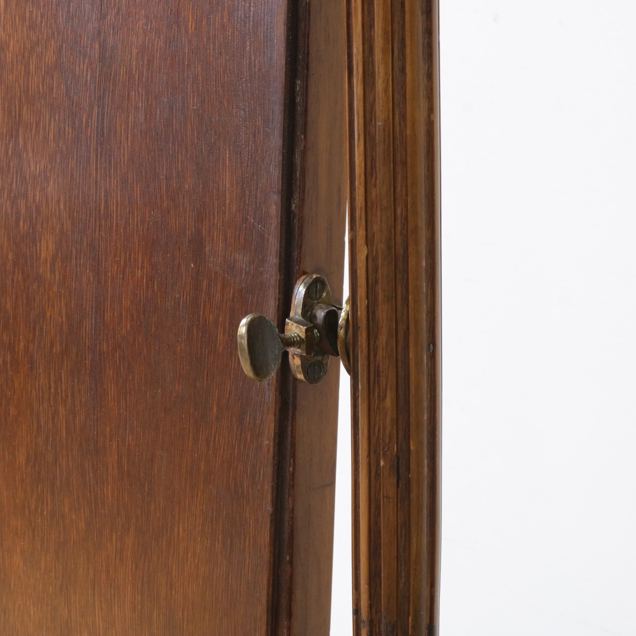 シュバルミラー