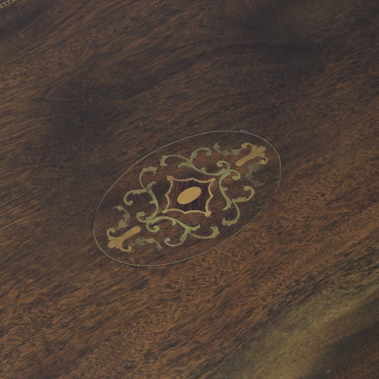 オケージョナルテーブル