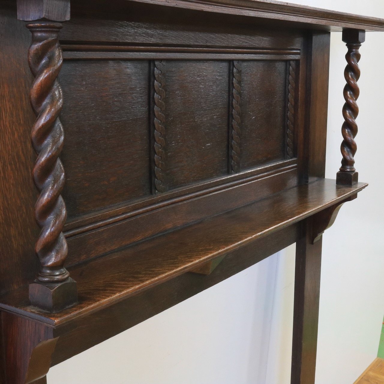 マントルピース