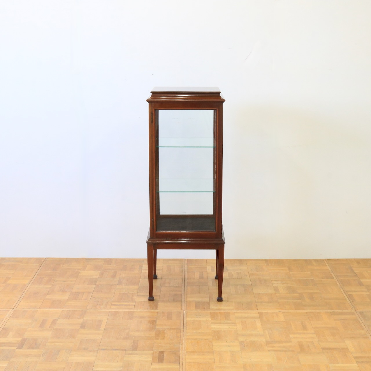 ショップキャビネット