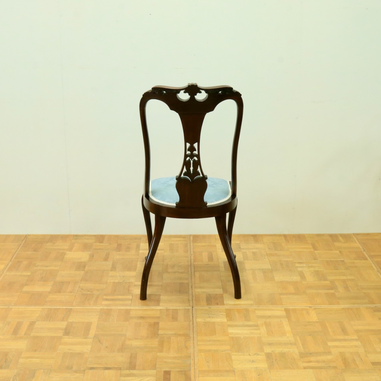 サイドチェアー