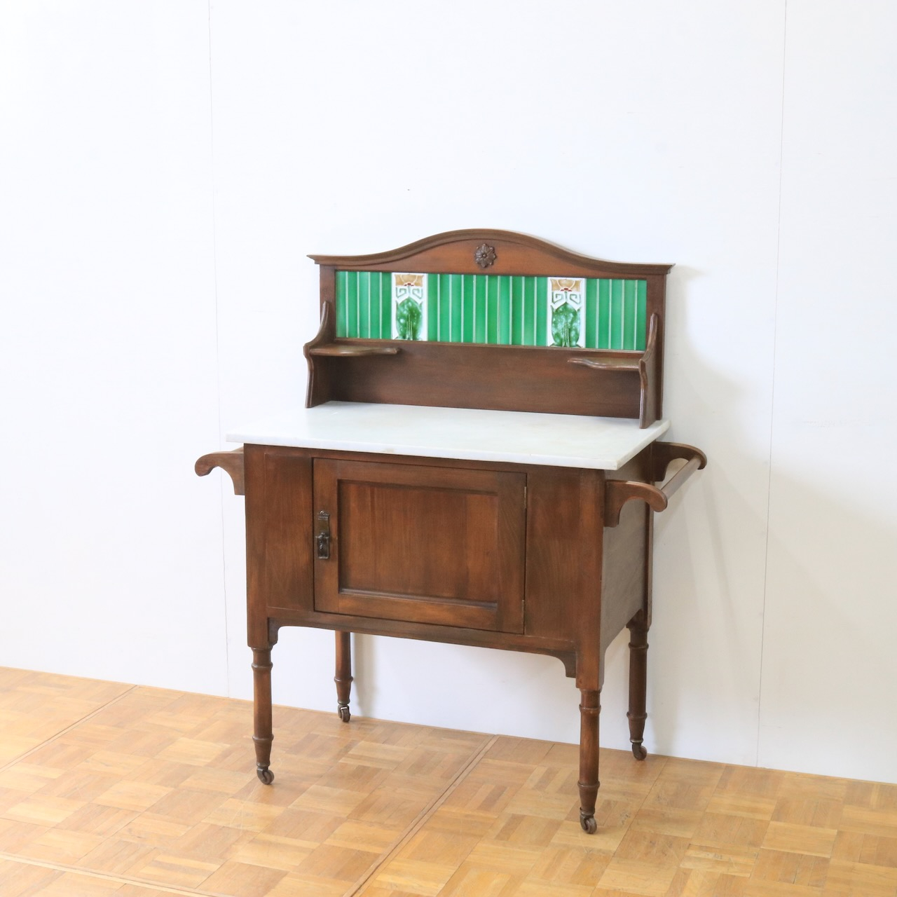 ウォッシュハンドスタンド