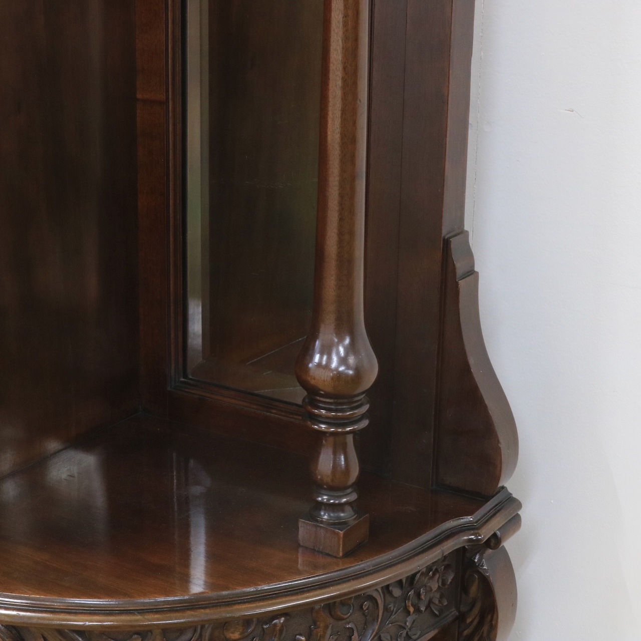 パーラーキャビネット