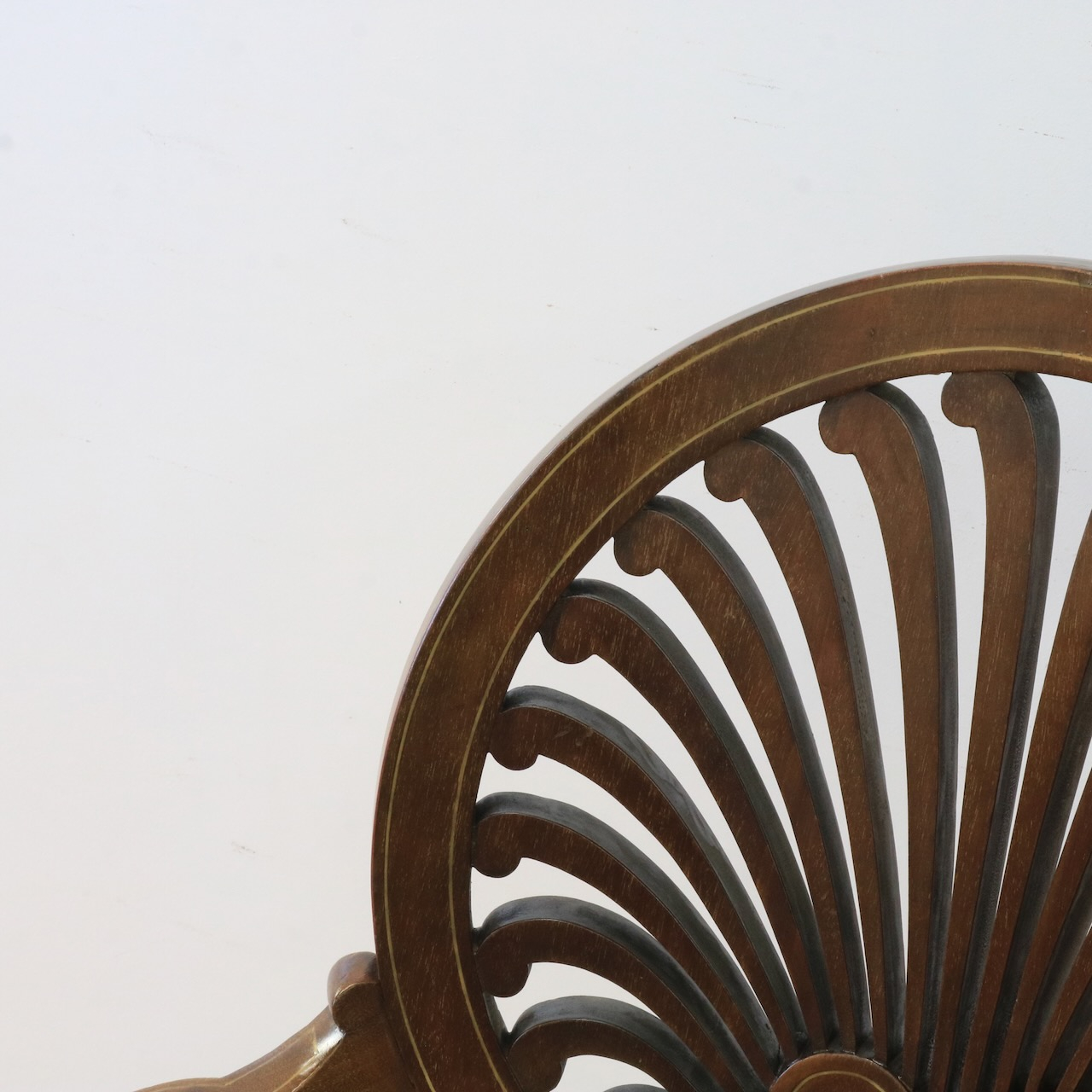 アームチェアー