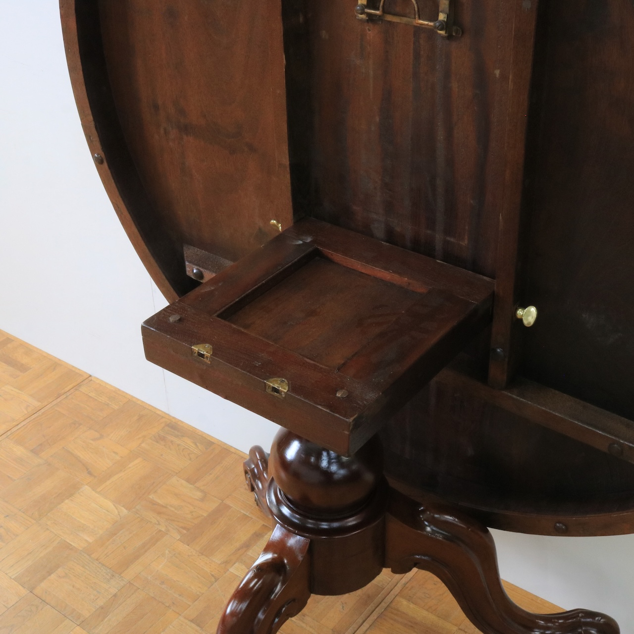 ダイニングテーブル