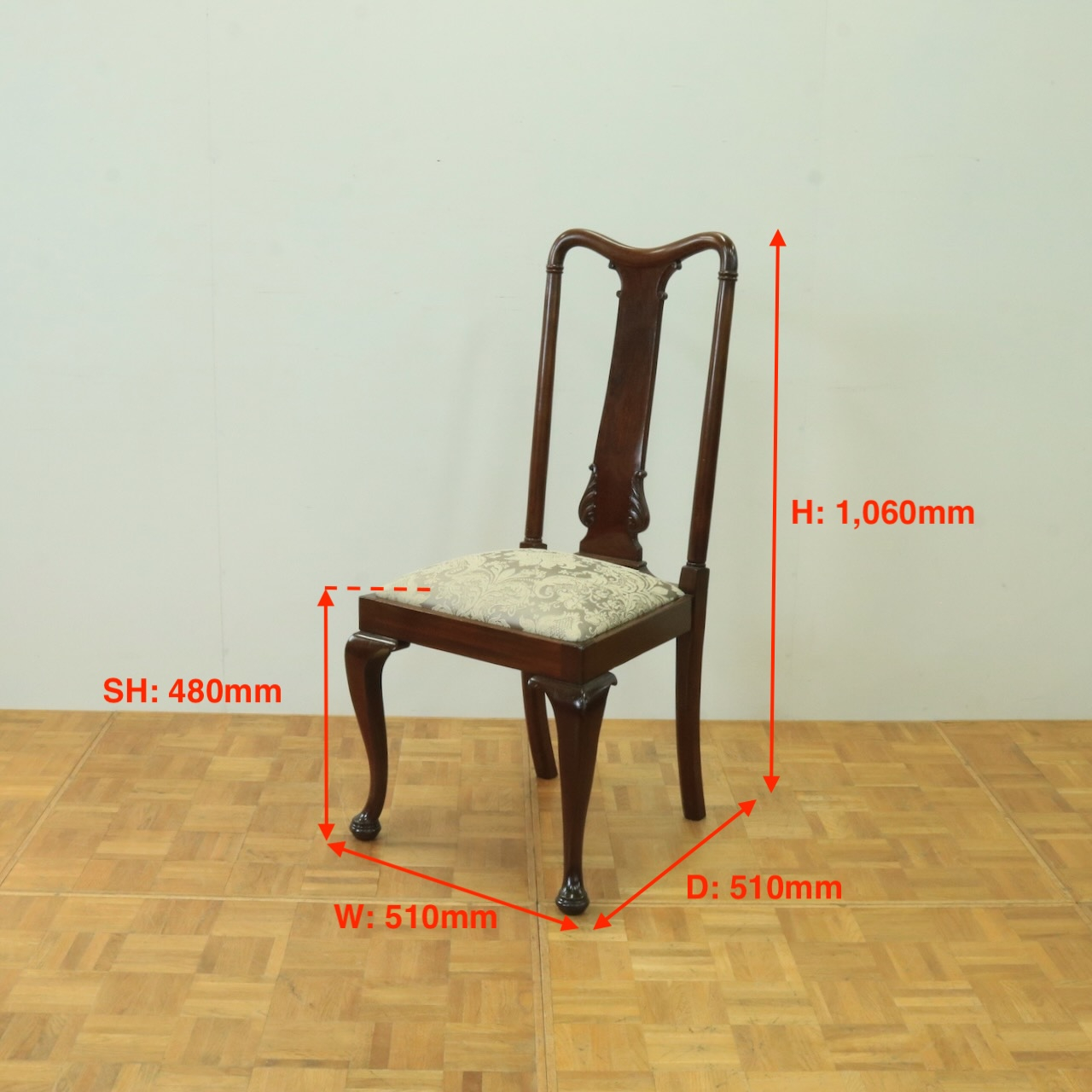 クイーンアンチェアー