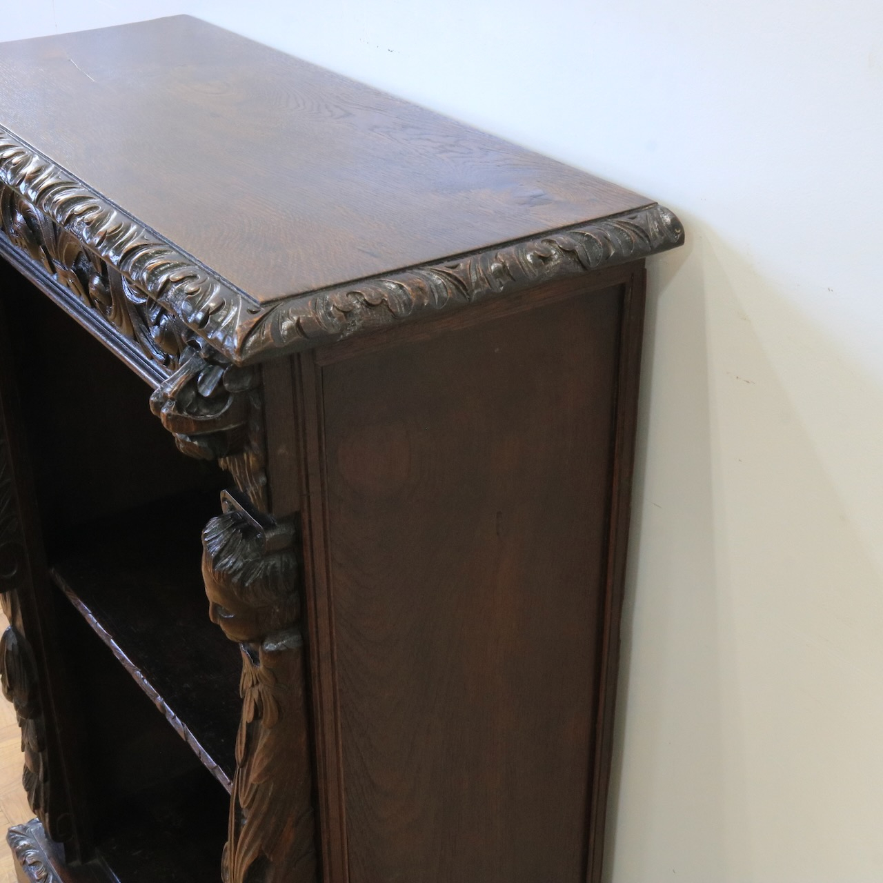 ブックシェルフ