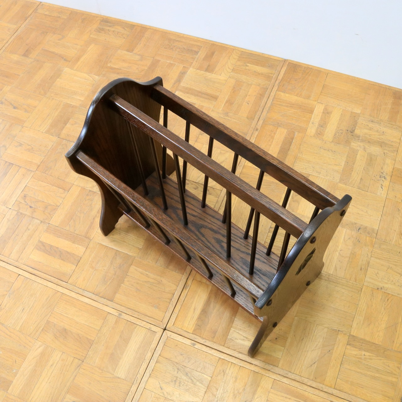 マガジンラック