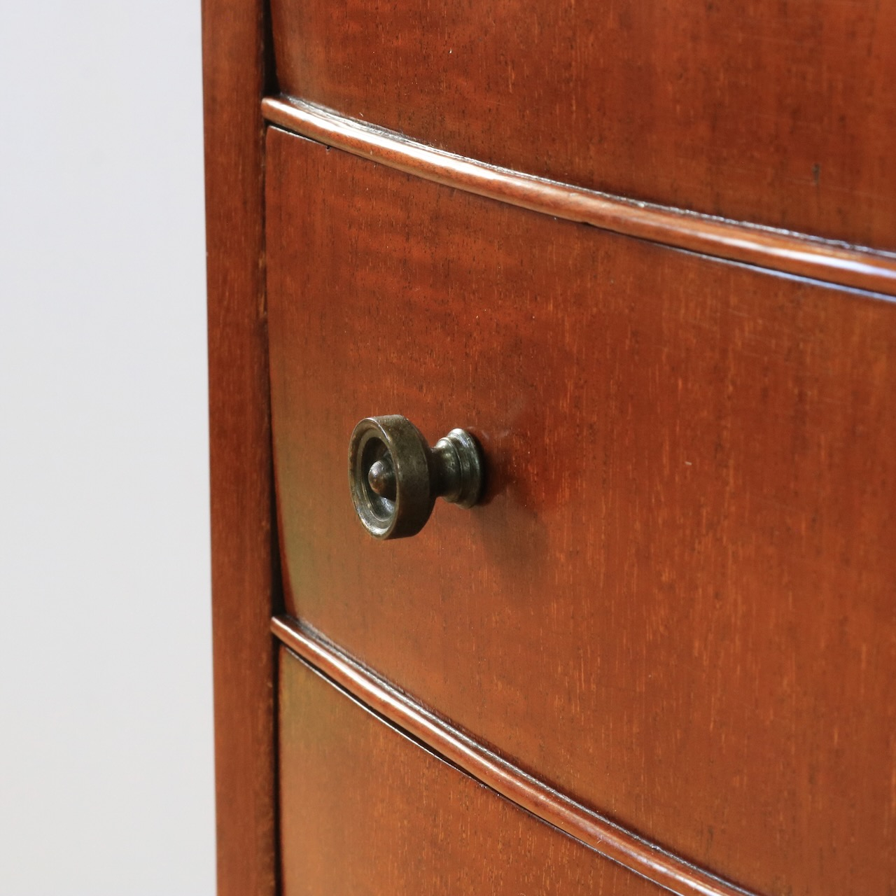 ミュージックキャビネット