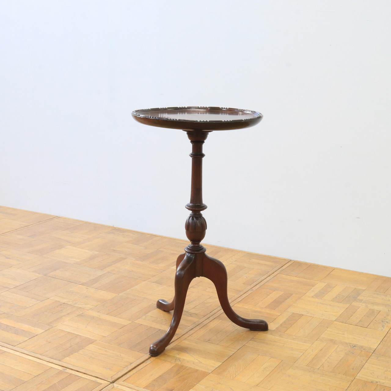 ワインテーブル