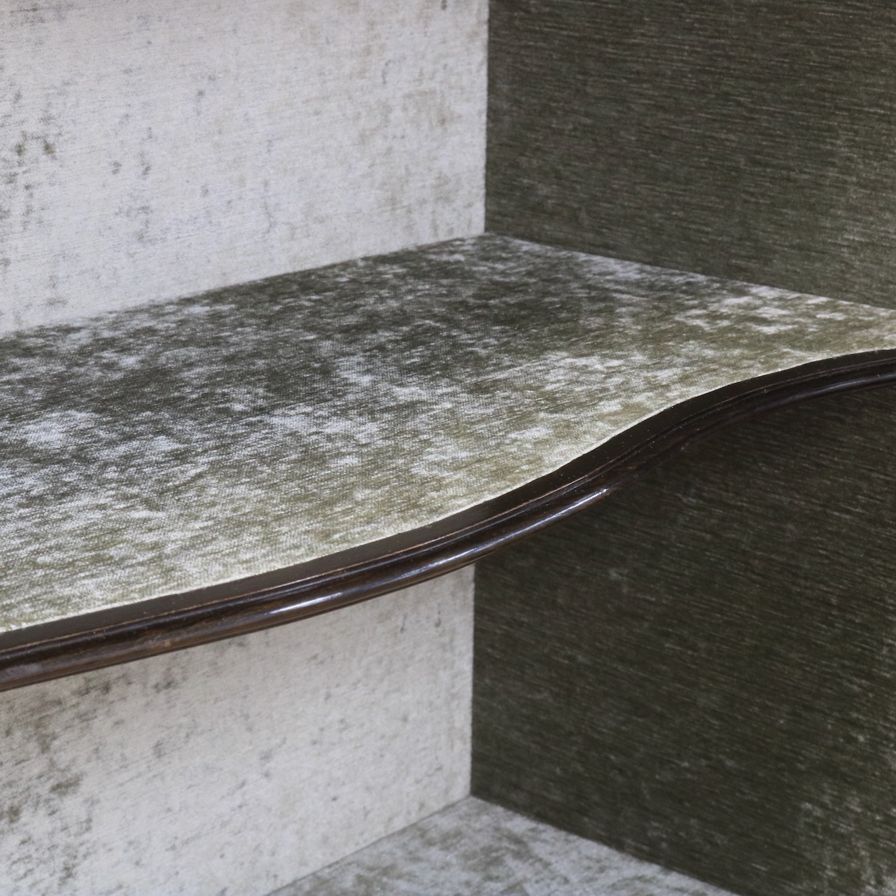 パーラーキャビネット