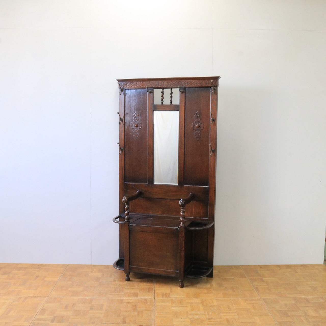 ホールスタンド