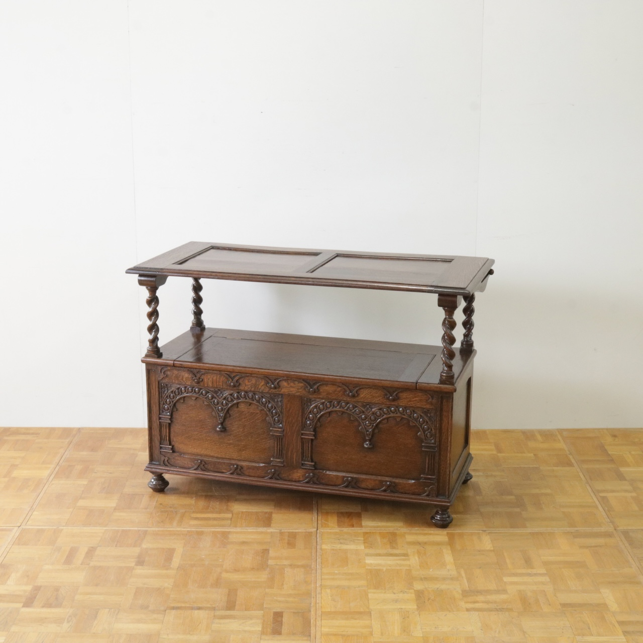 モンクスベンチ