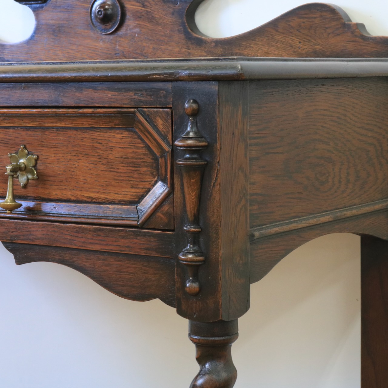 ホールテーブル