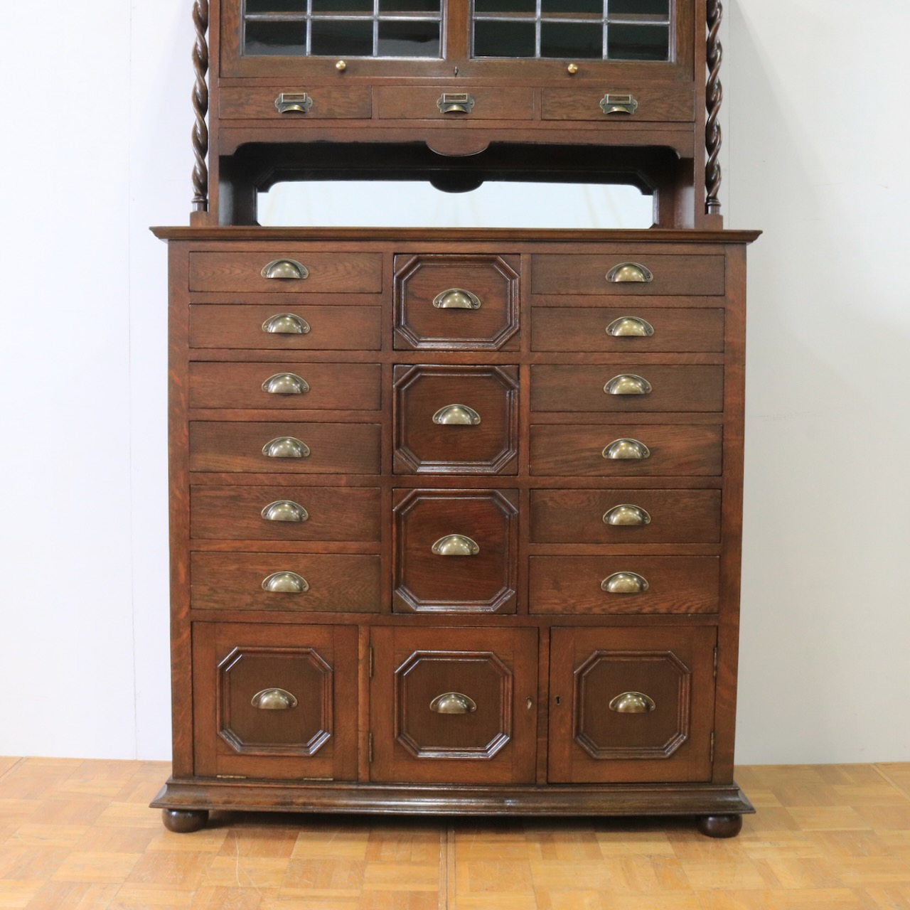 デンティストキャビネット