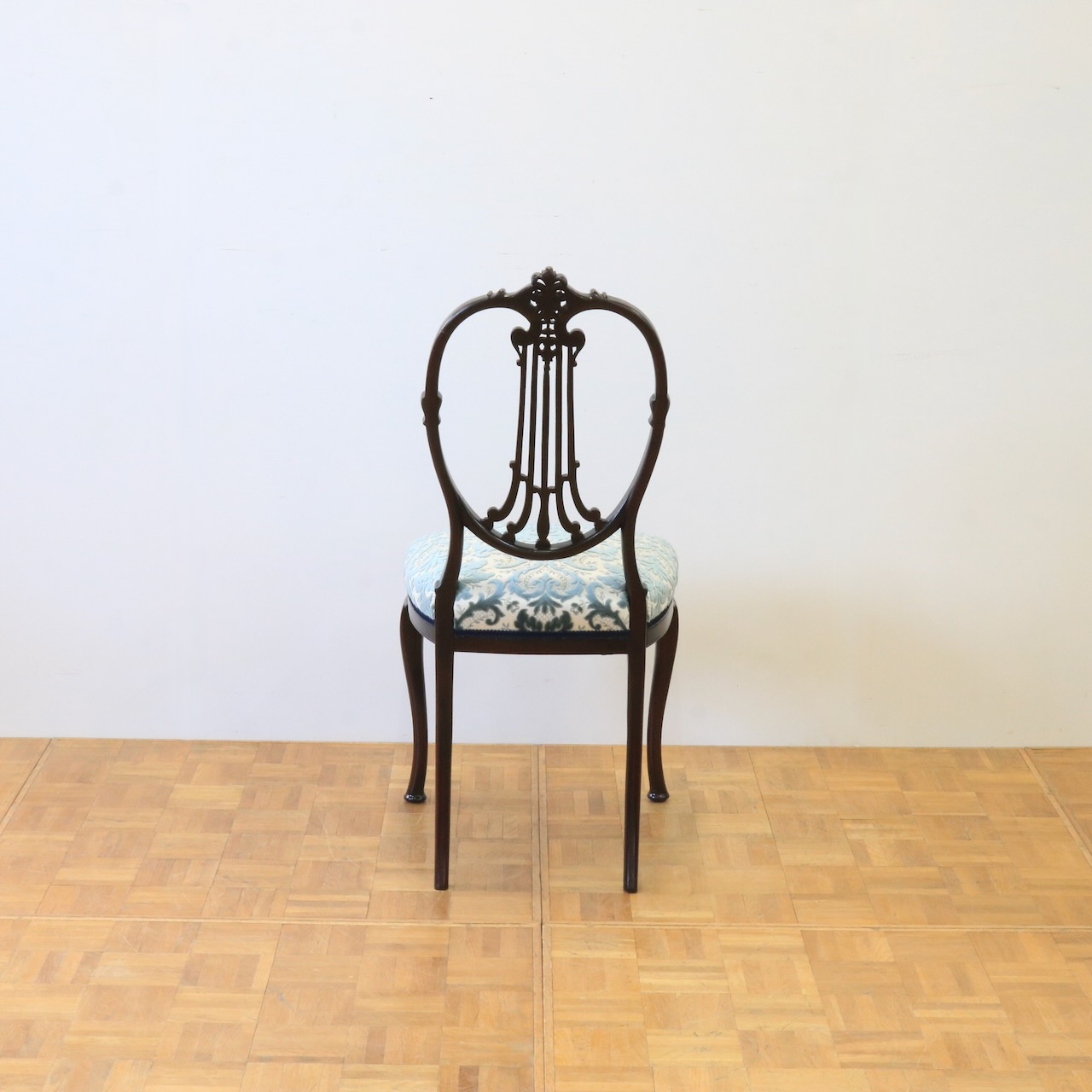 サイドチェアー