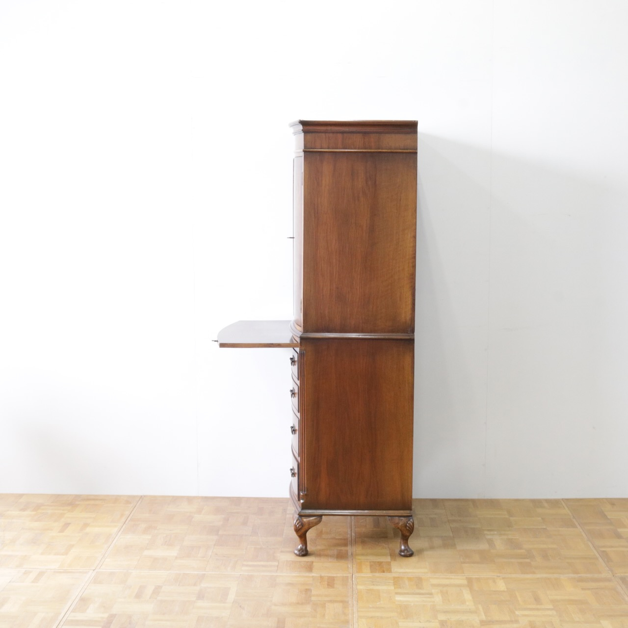 カップボードチェスト