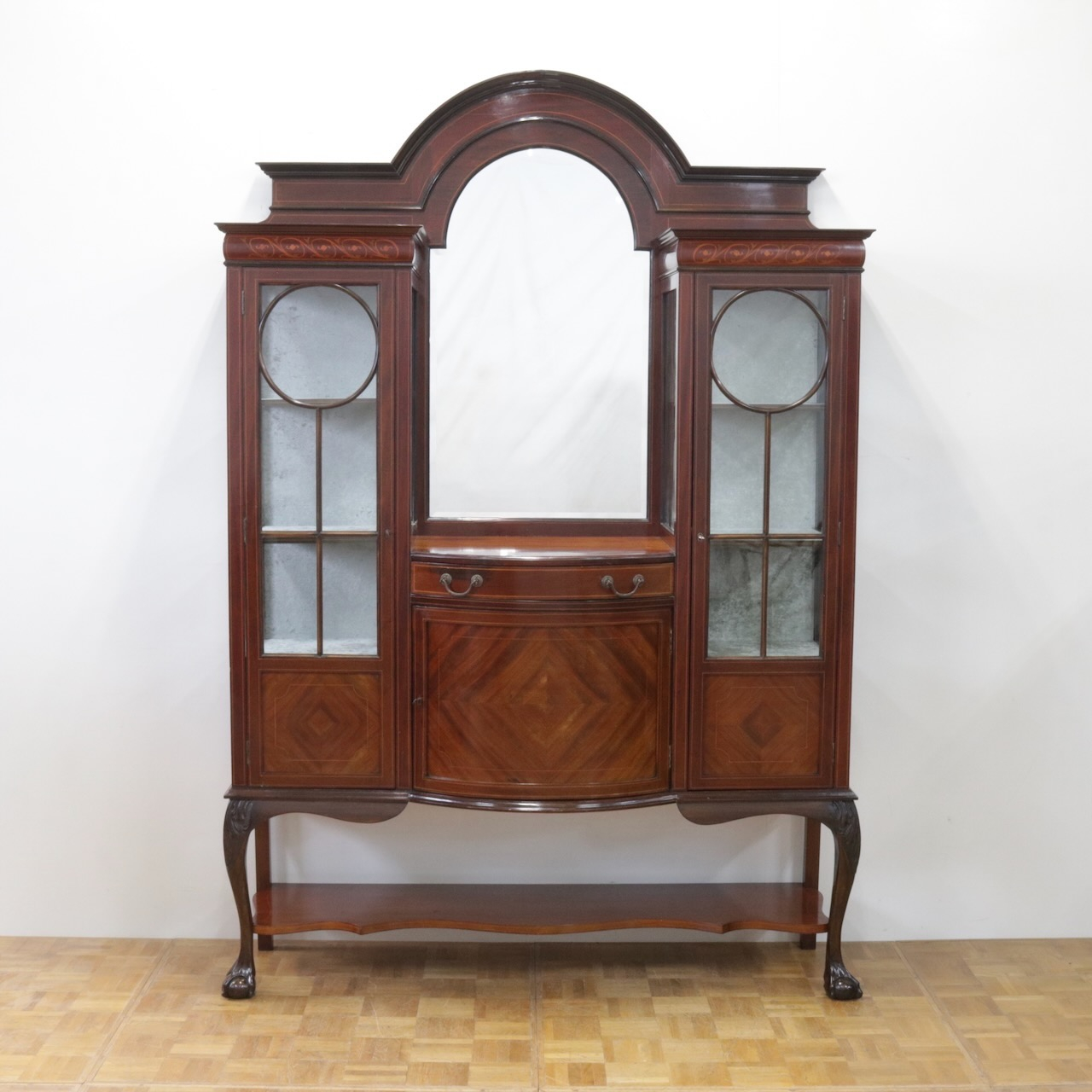 607-K-0162 Parlor Cabinet