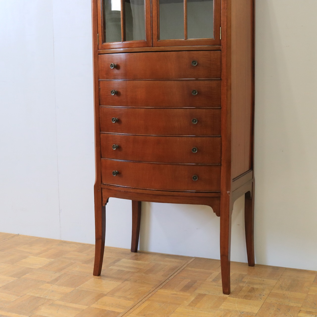 ミュージックキャビネット