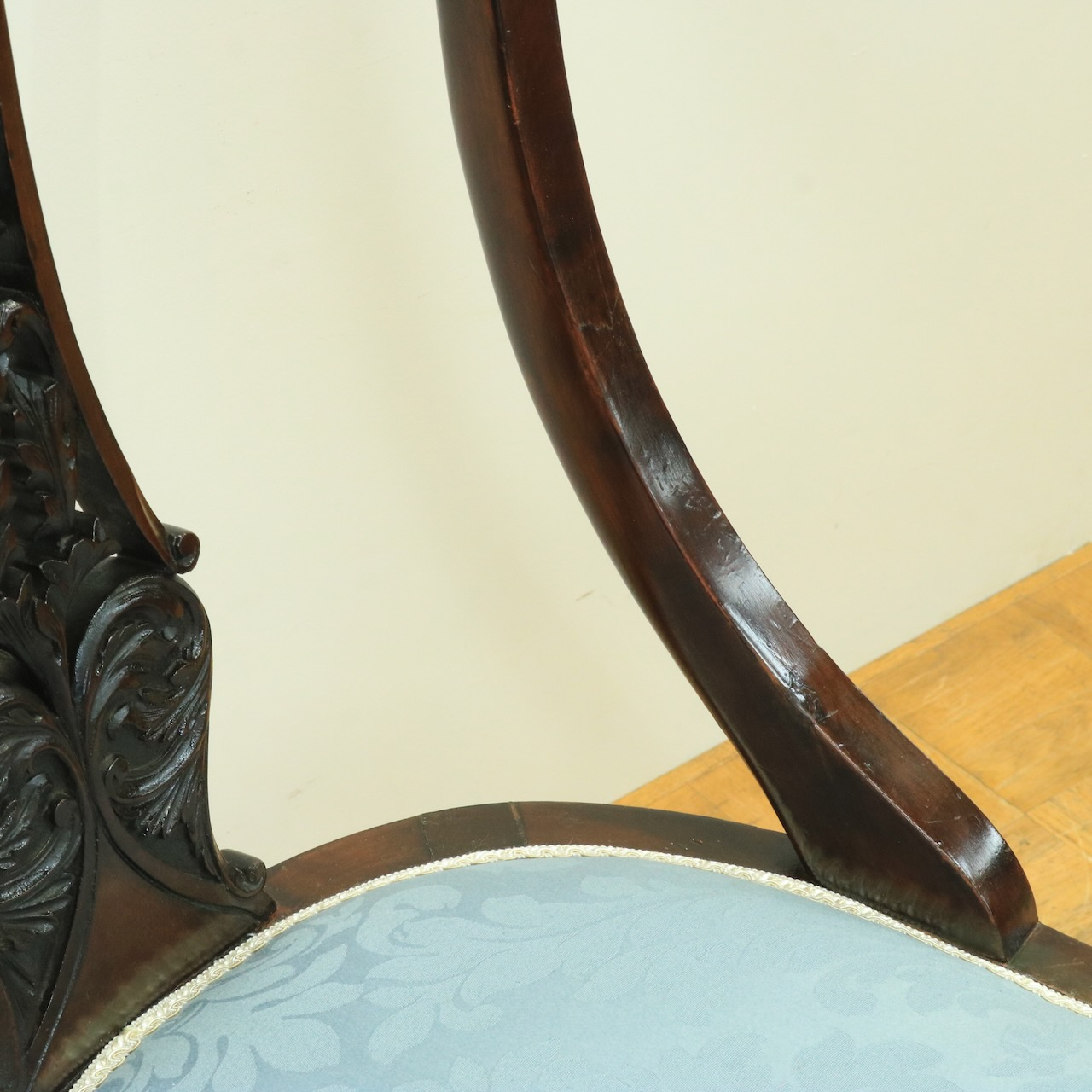 サイドチェアー