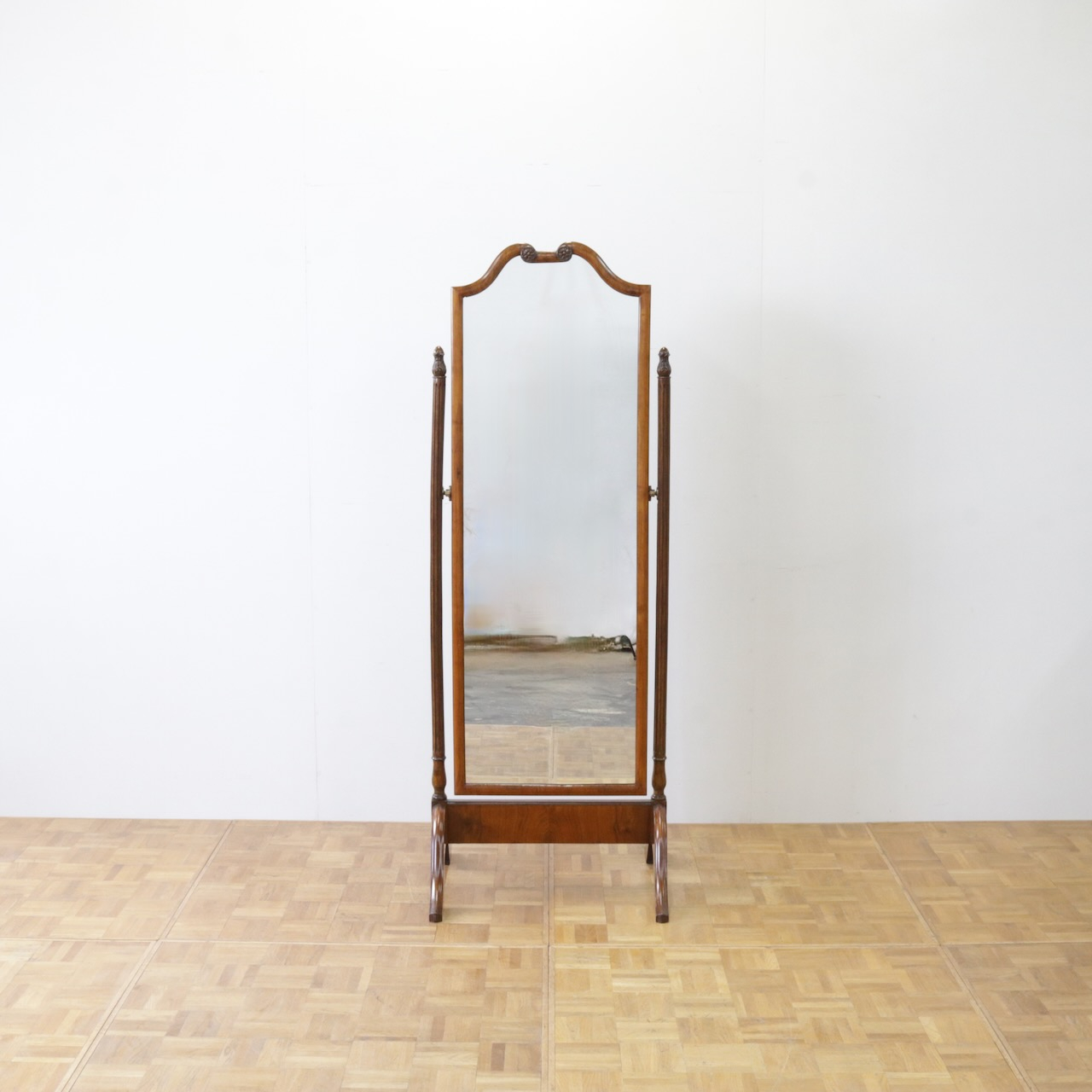 シュバルミラー