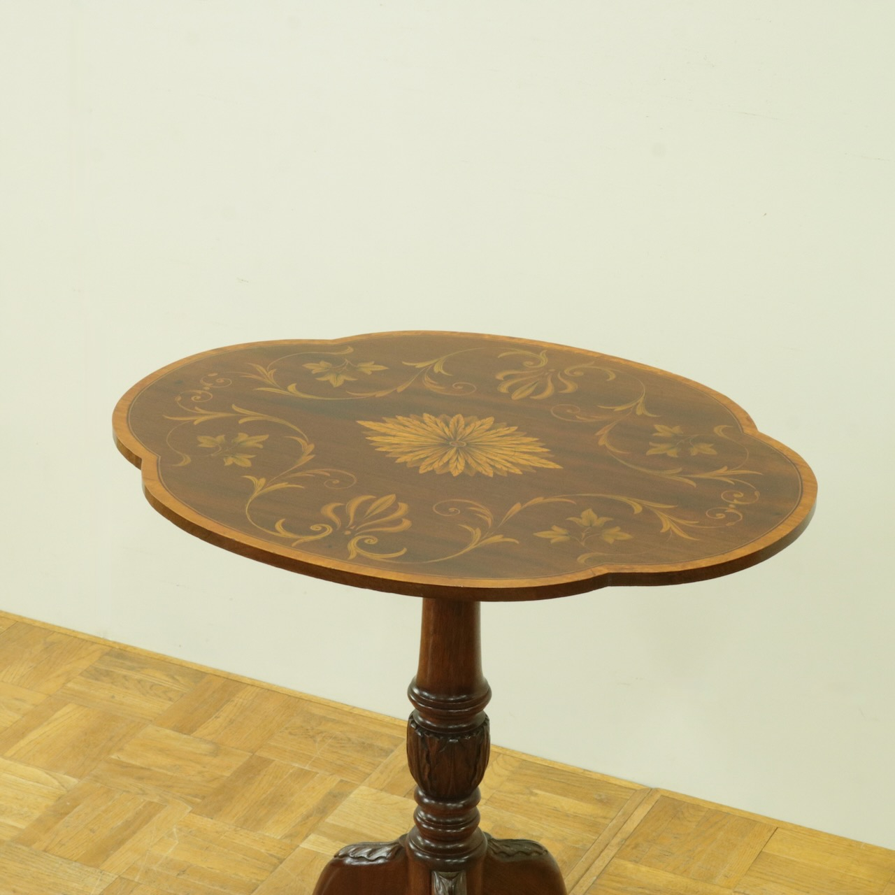 オケージョナルテーブル