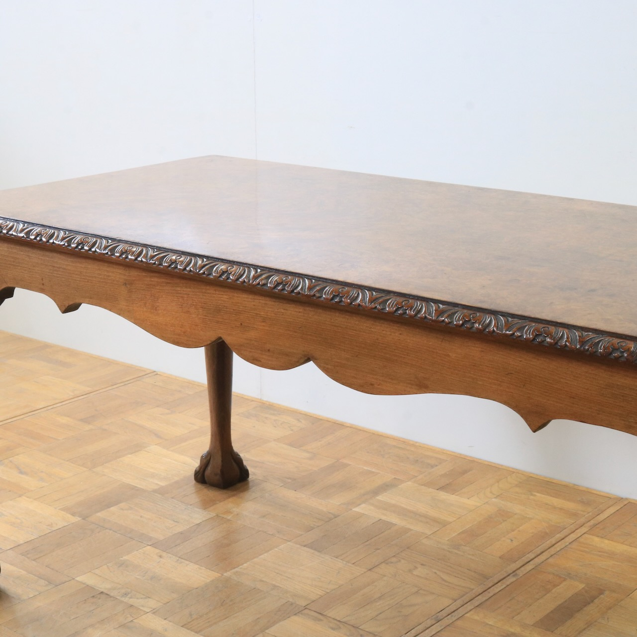 コーヒーテーブル