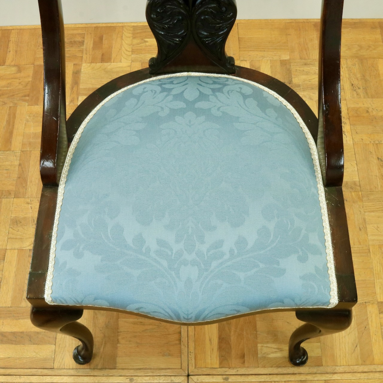 サイドチェアー