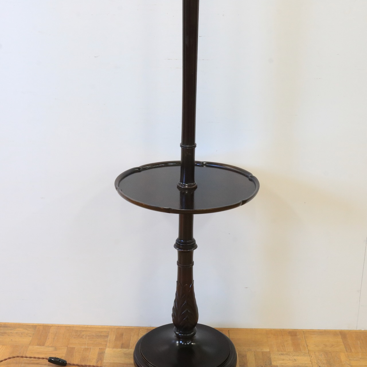 フロアスタンド