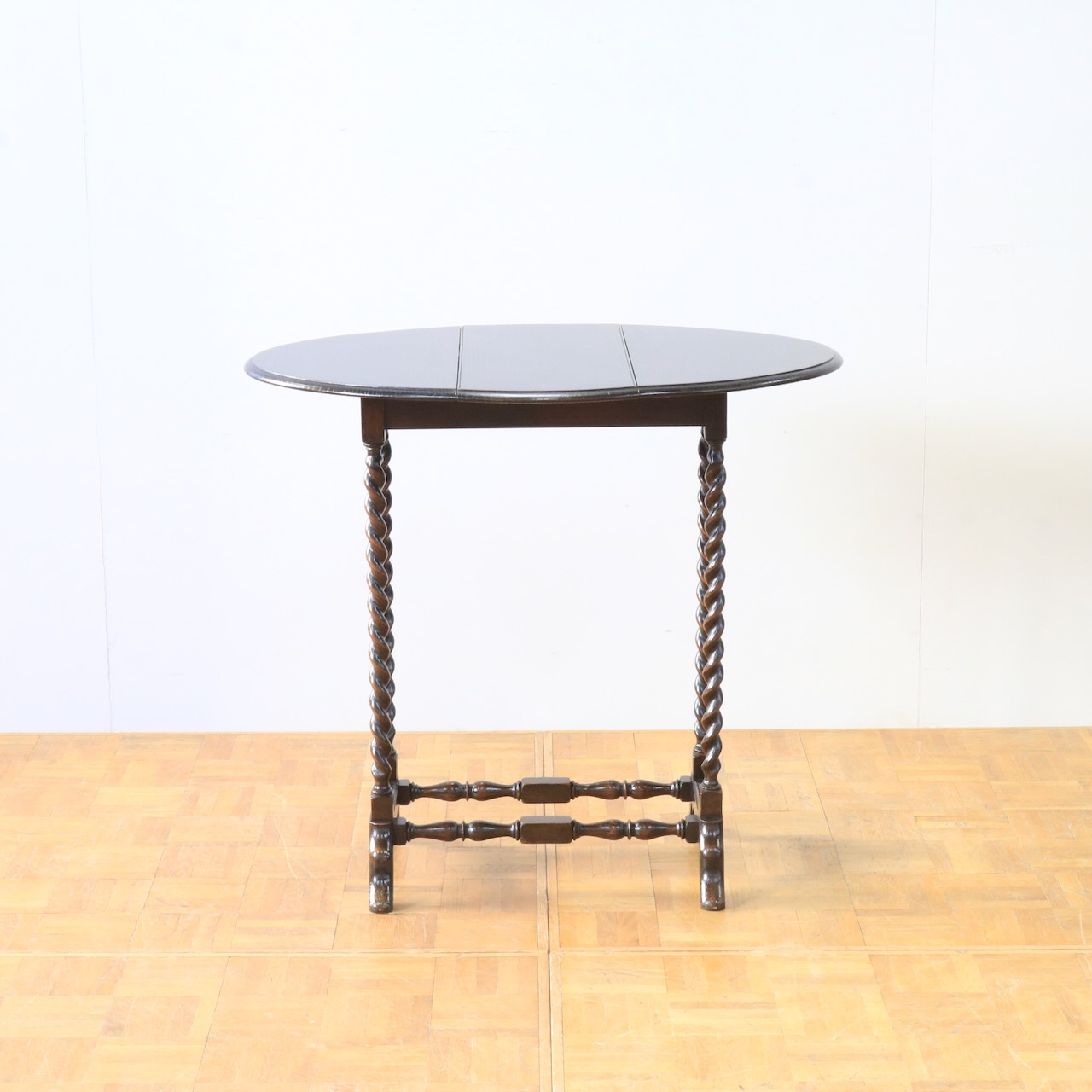 ドロップリーフテーブル