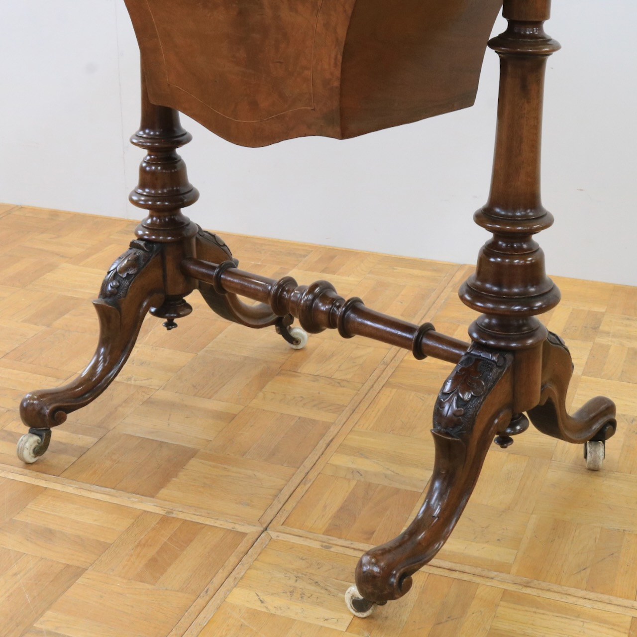 カードテーブル