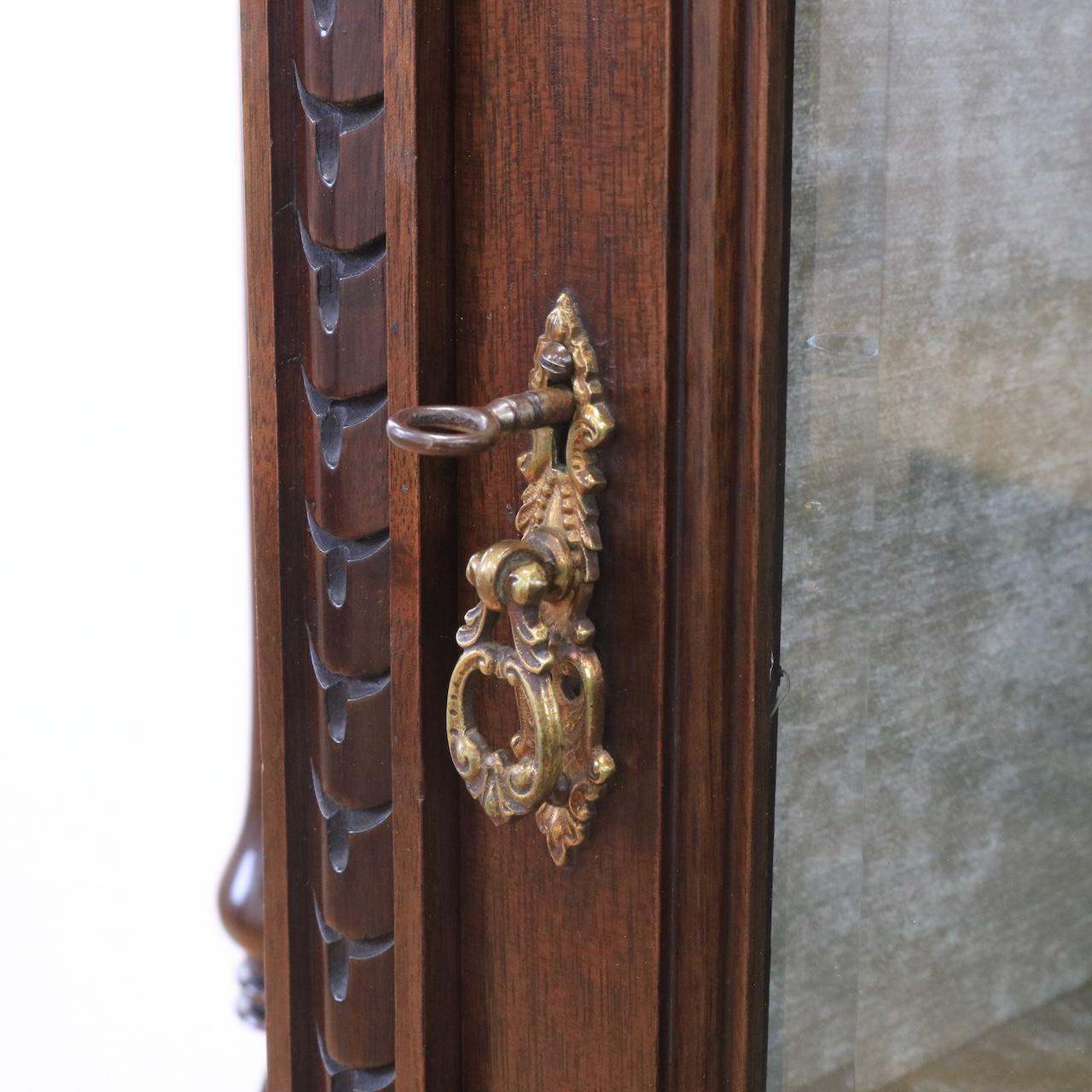 パーラーキャビネット