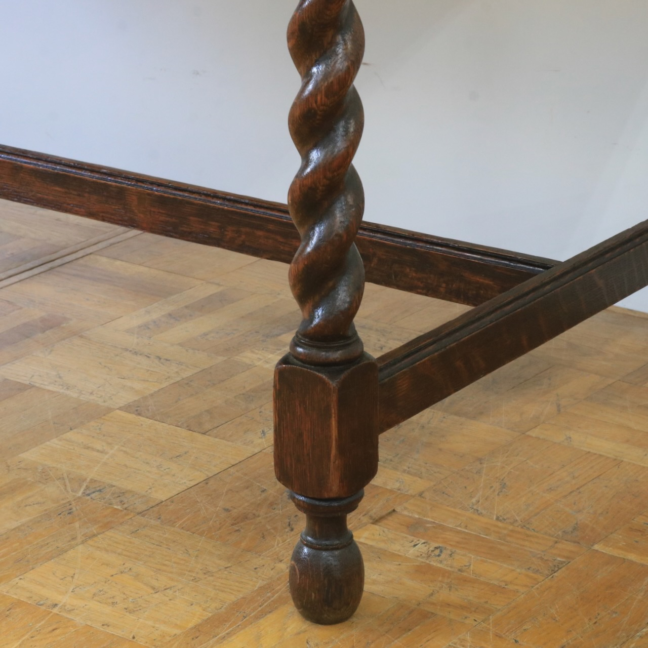 ライティングデスク