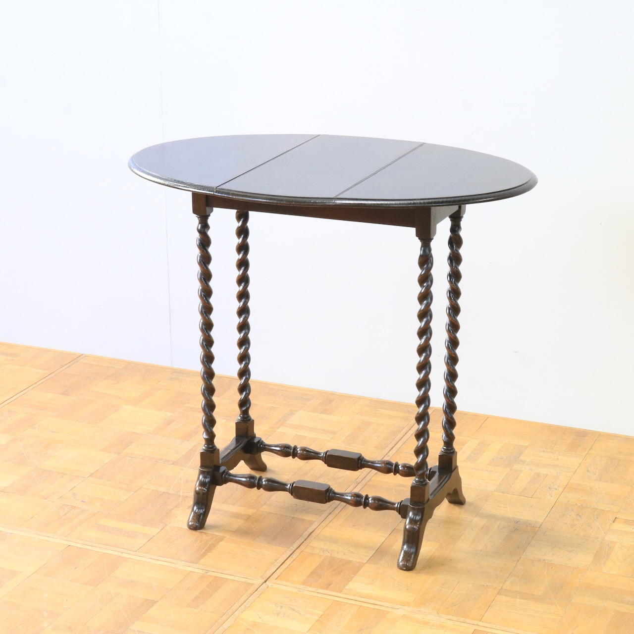 ドロップリーフテーブル