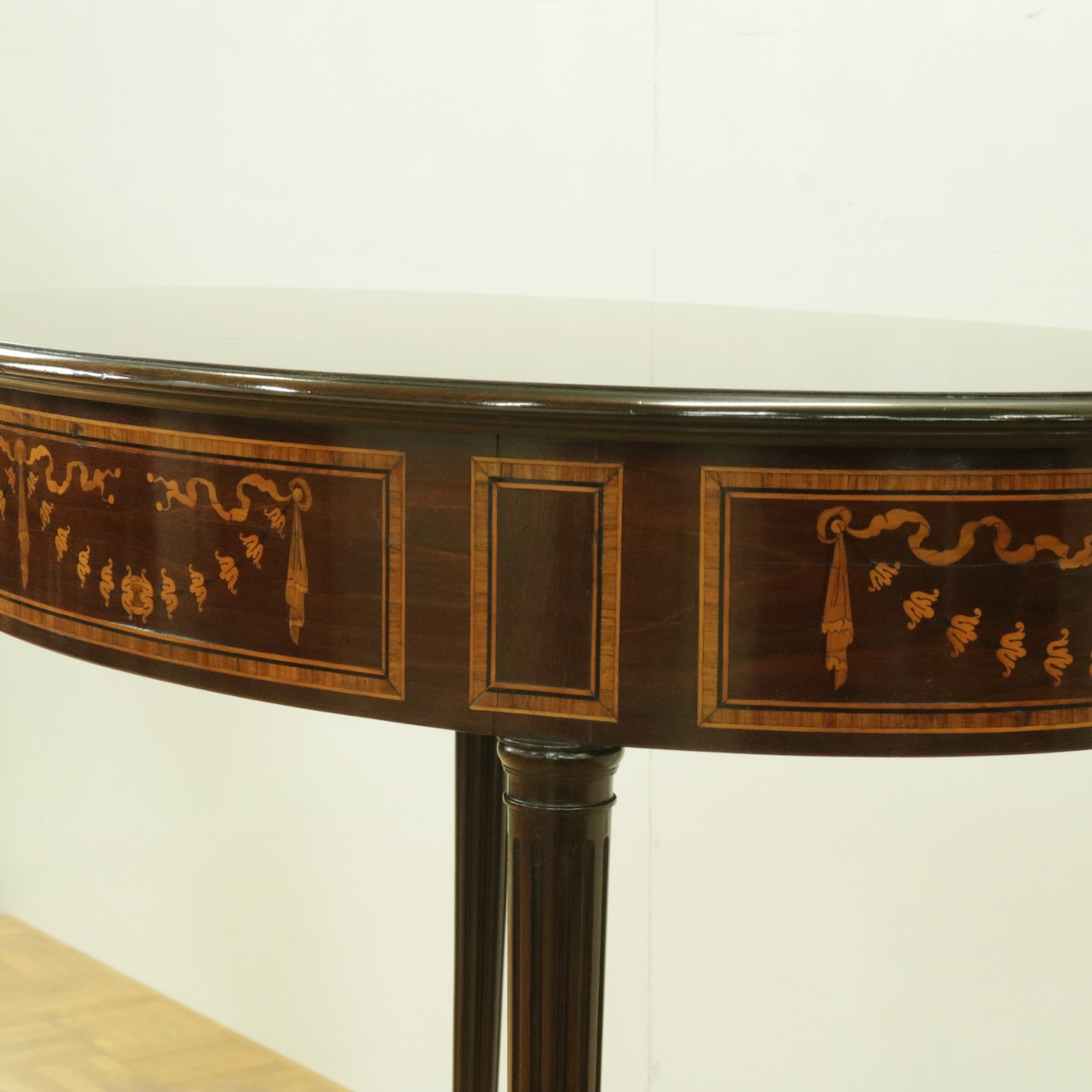 オケージョナルテーブル