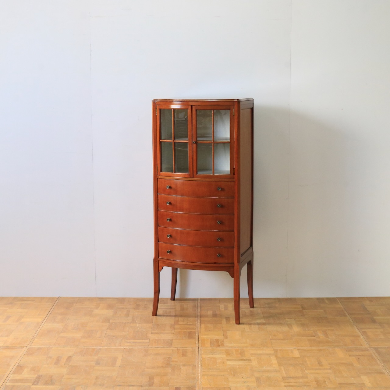 ミュージックキャビネット