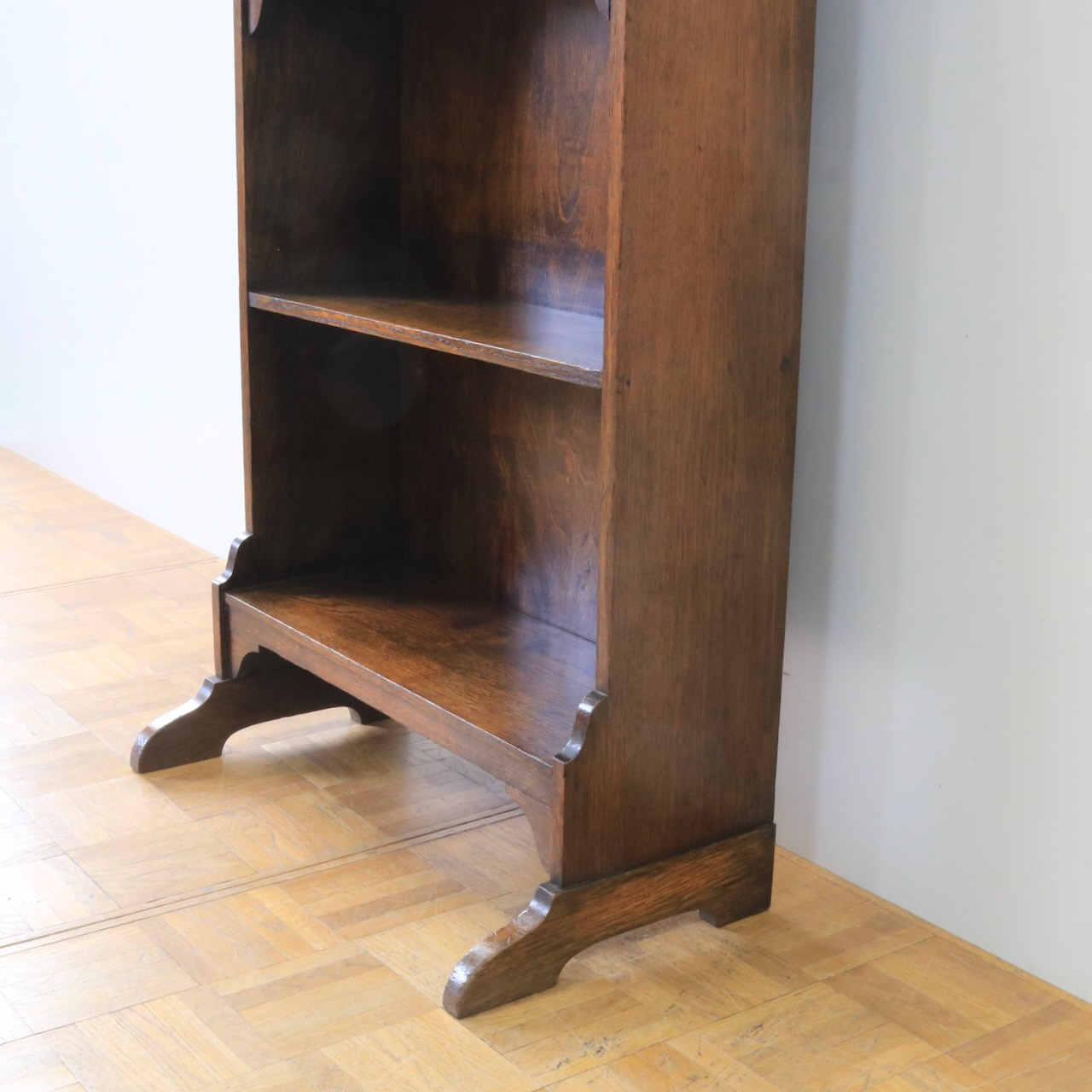 スチューデントビューロー