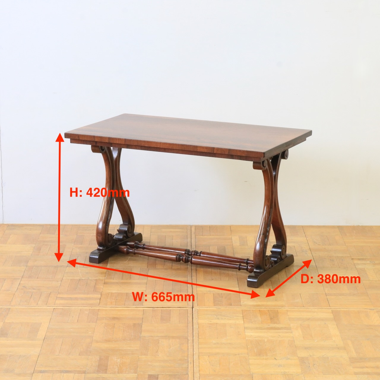 コーヒーテーブル