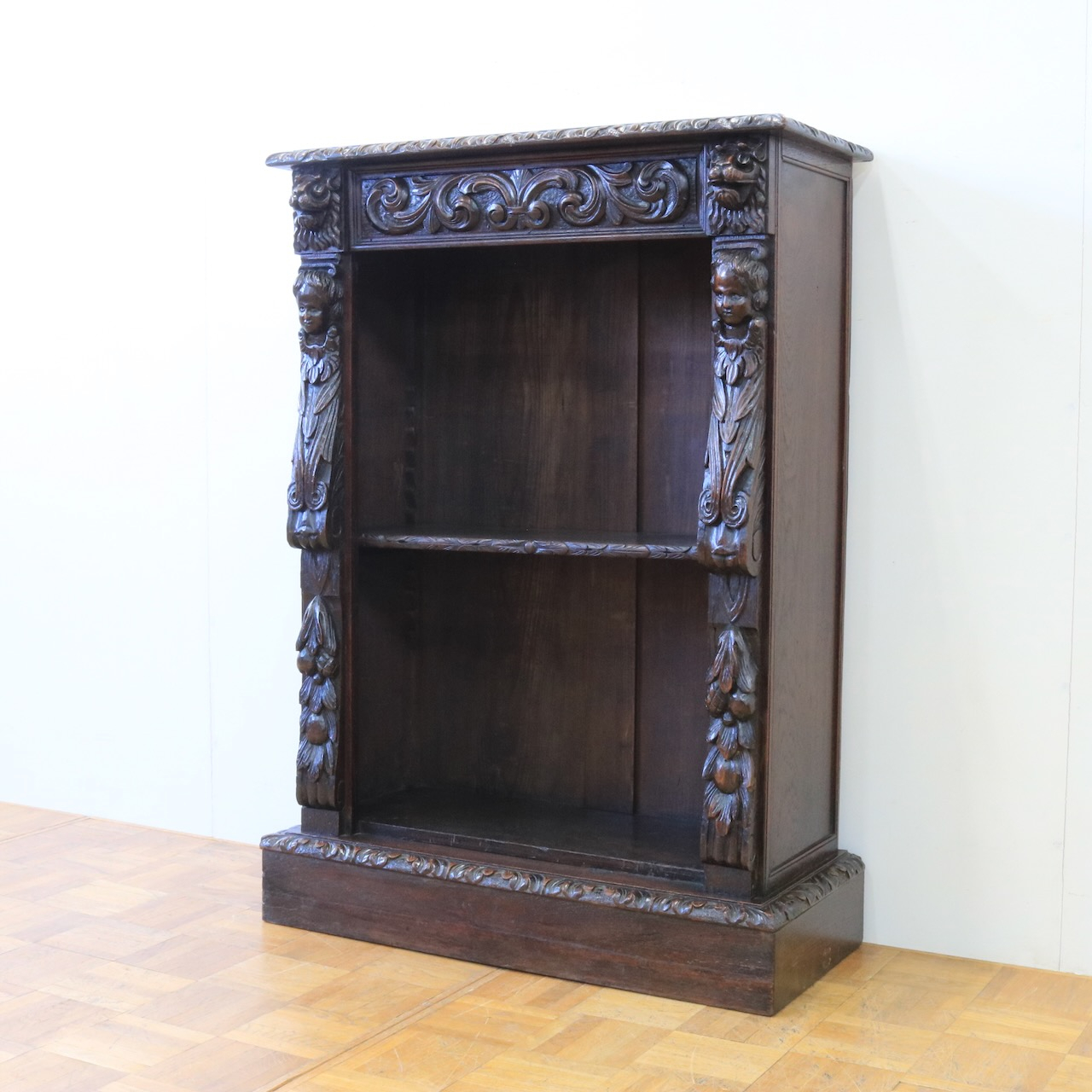 ブックシェルフ