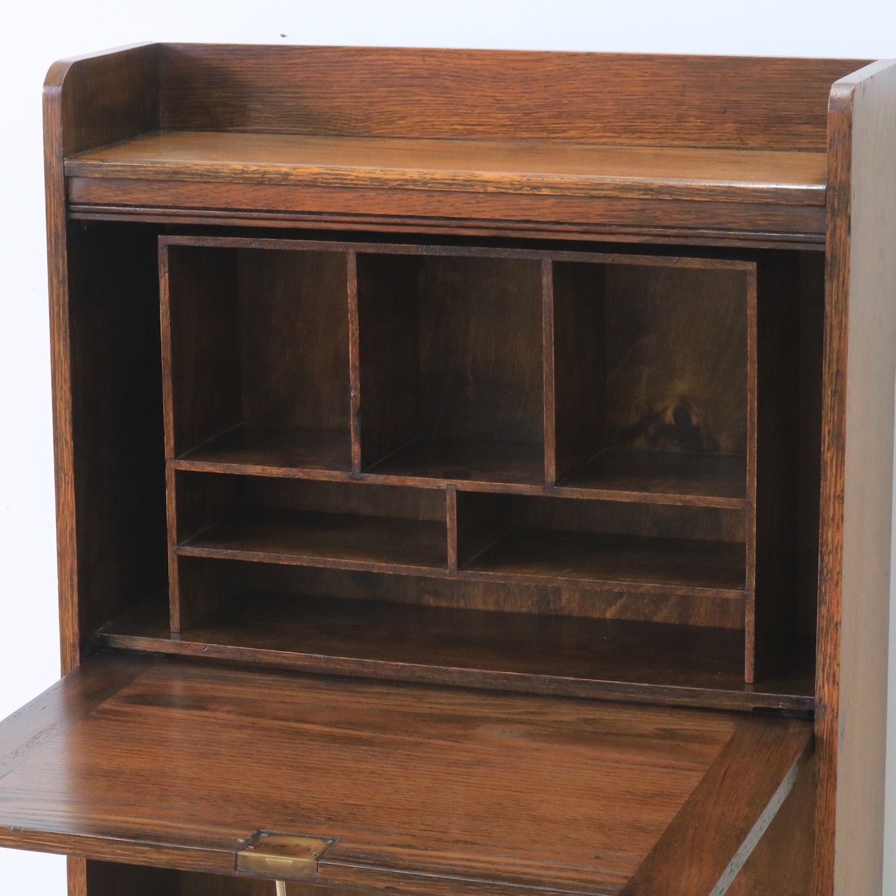 スチューデントビューロー