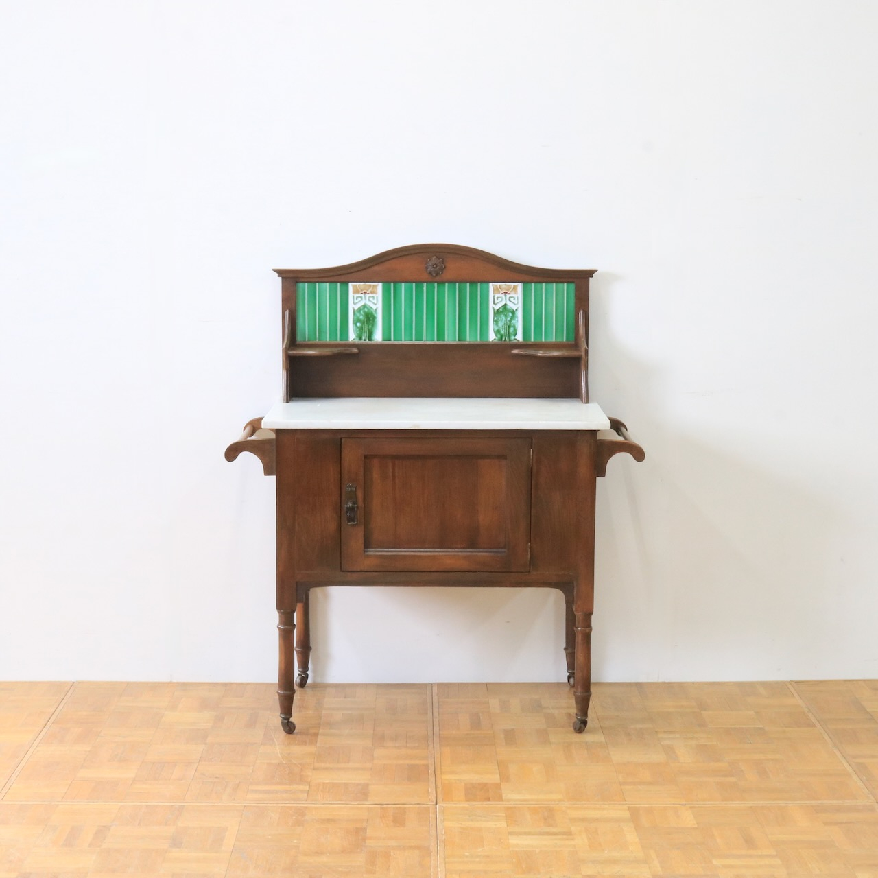 ウォッシュハンドスタンド