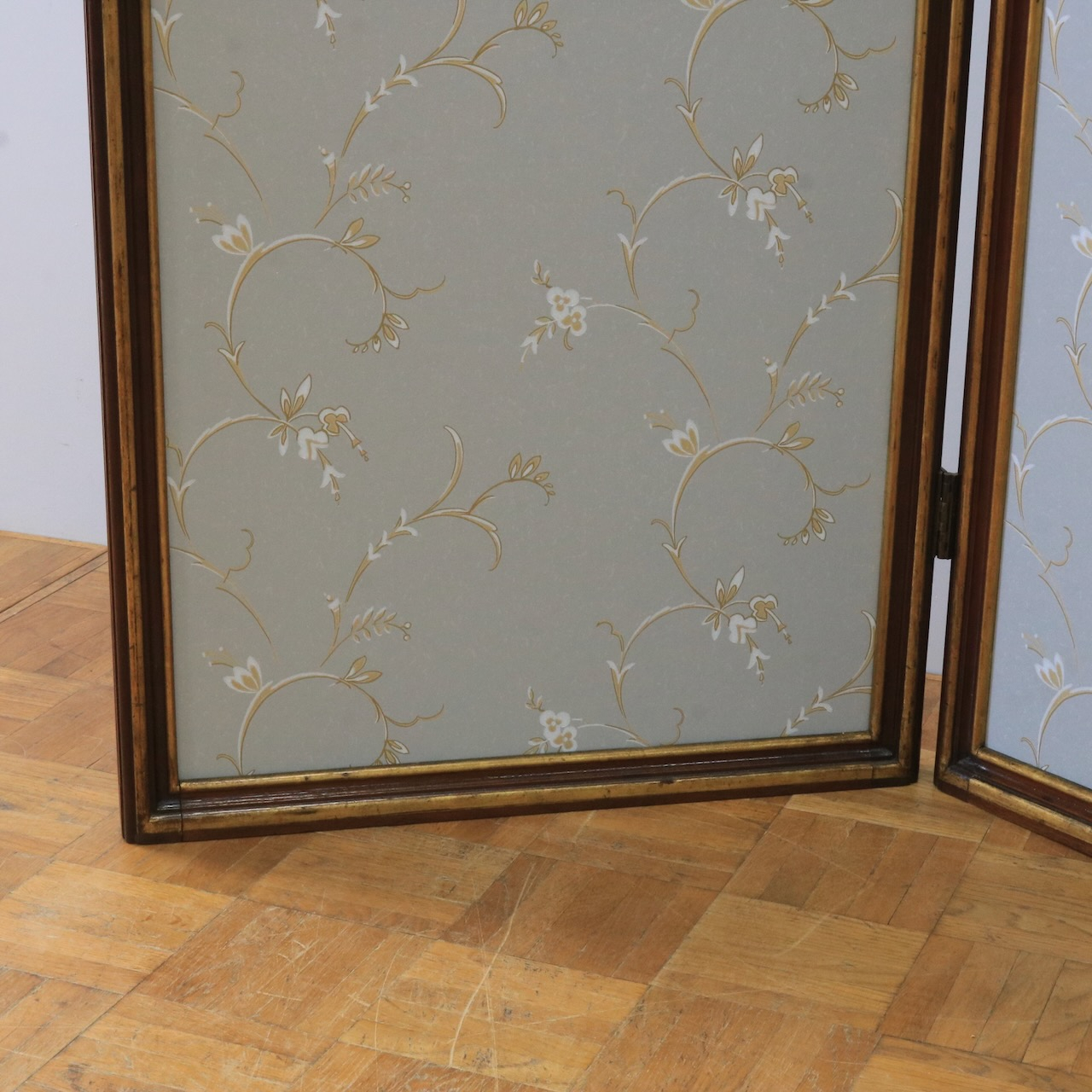 パーテーション