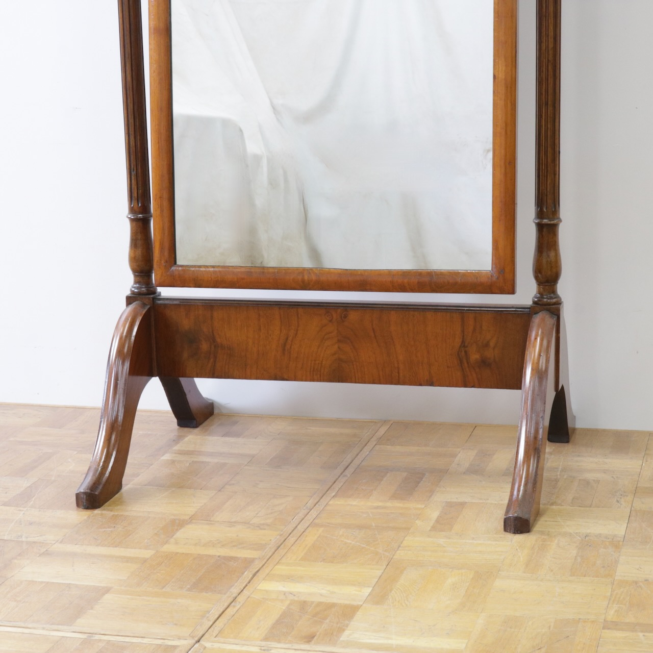 シュバルミラー