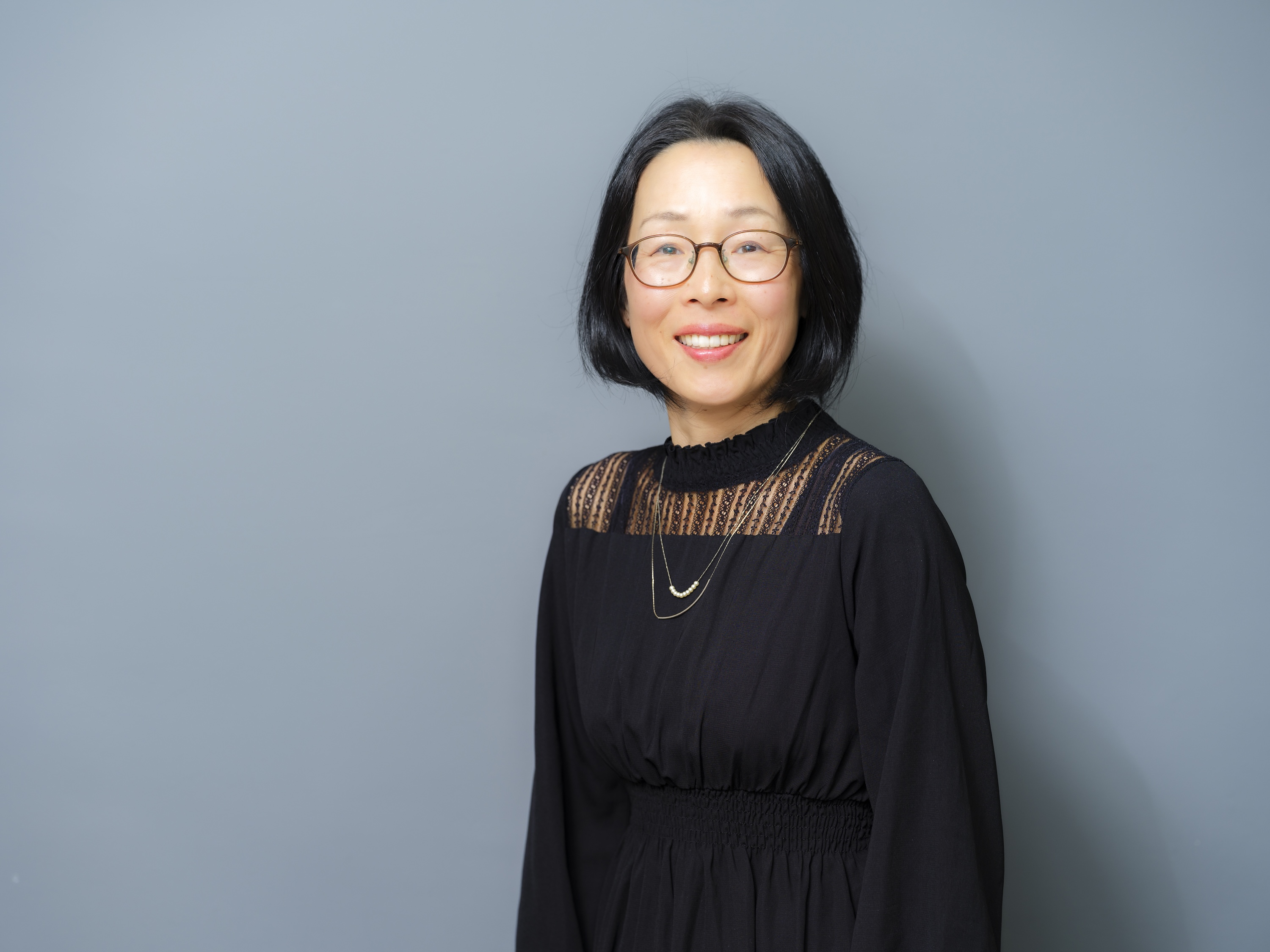 ひがしはまね先生