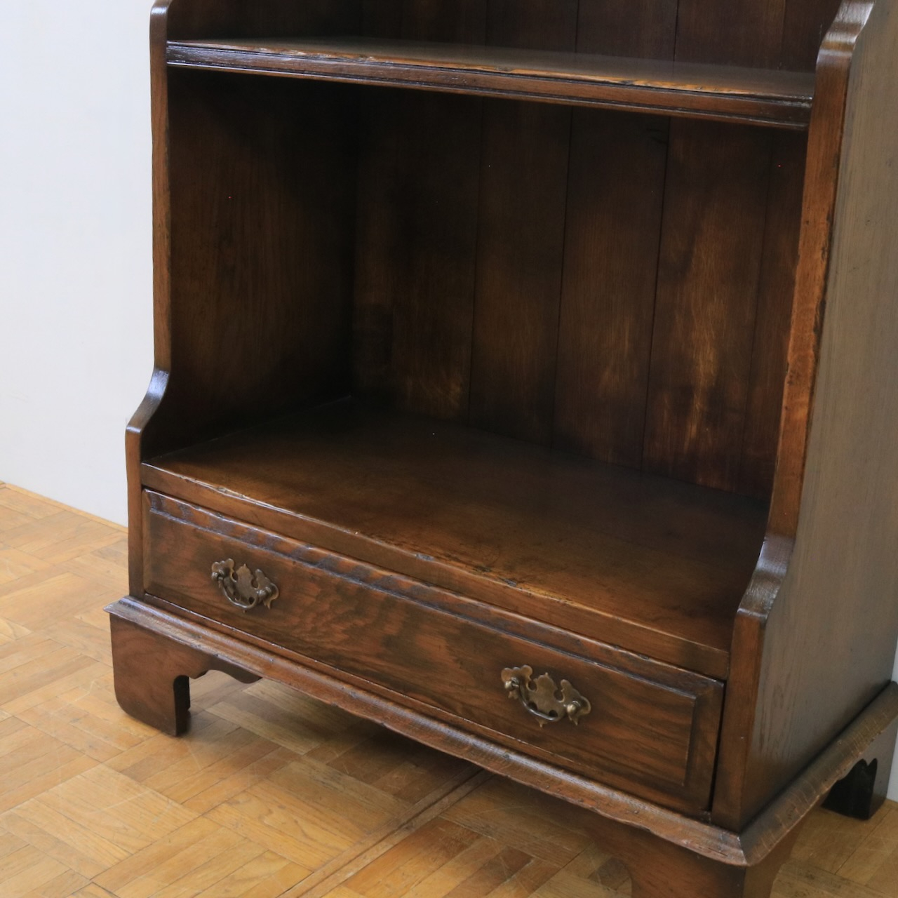 ブックシェルブス