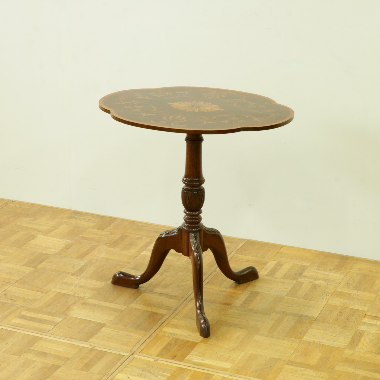 オケージョナルテーブル