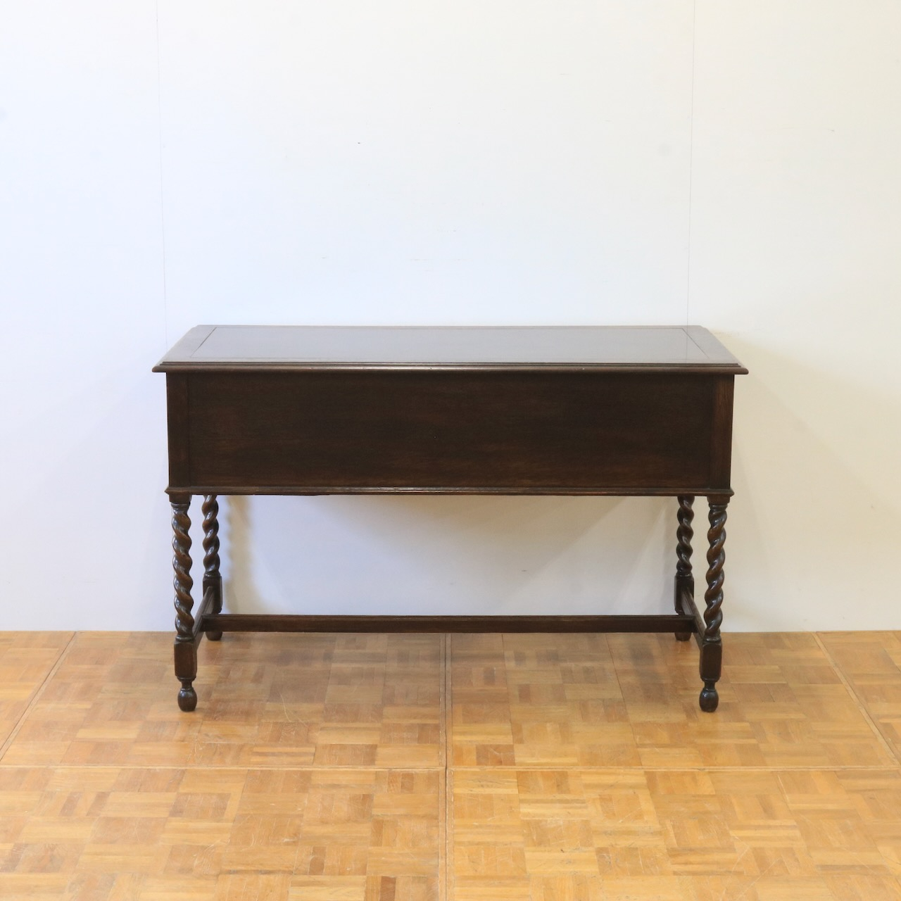 ライティングデスク