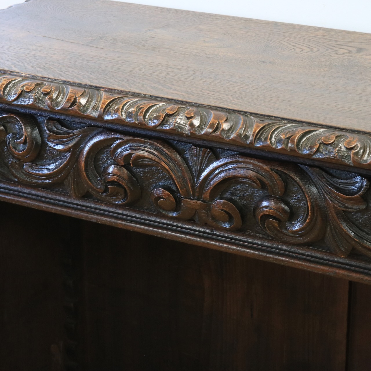 ブックシェルフ