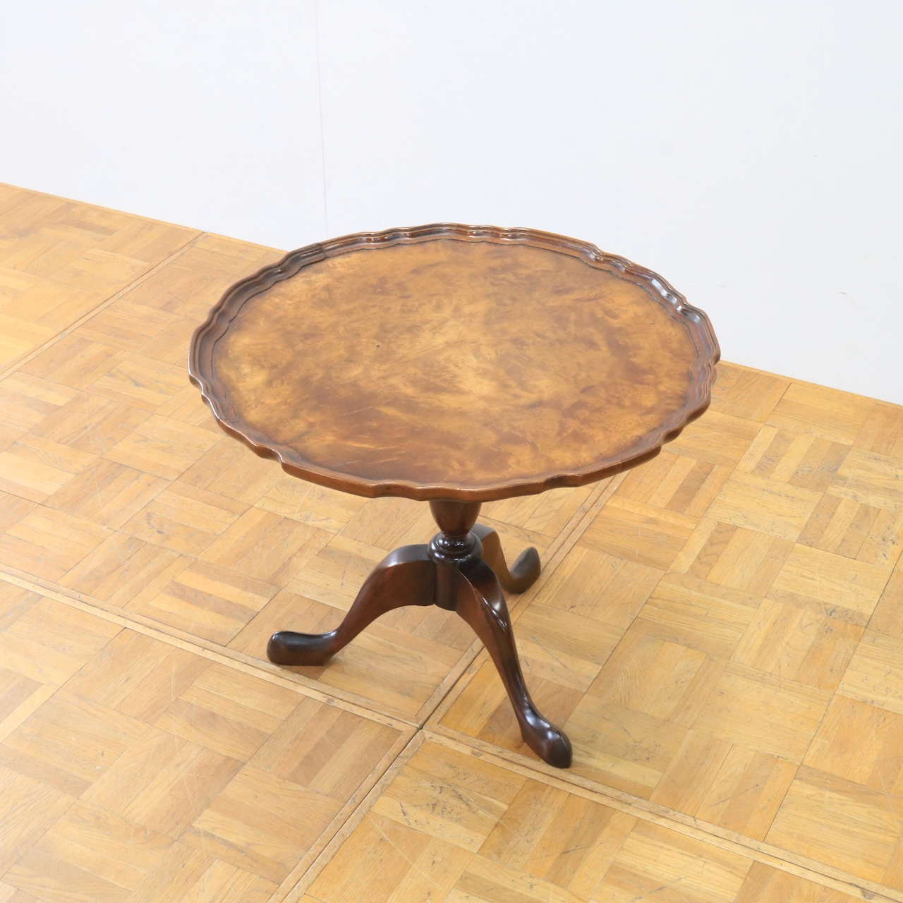 コーヒーテーブル